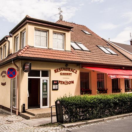 Restaurace A Penzion Garnet Olomouc Exterior photo